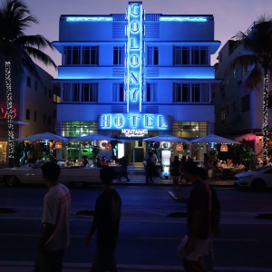 Neon Nights on Ocean Drive – Colony Hotel, Miami Beach