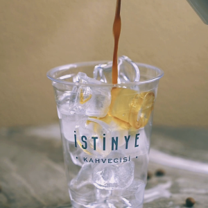 Brewed Chill – Iced Coffee Being Poured at İstinye Kahvecisi